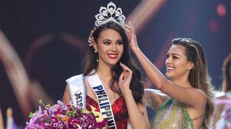  Miss Universe 2018: Una Corona che ha Sgretolato Barriere Culturali e Aprire Nuovi Orizzonti per Filippine